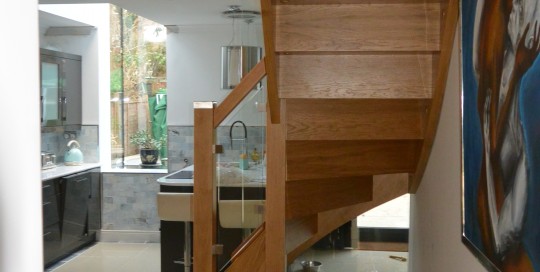 custom-stairs-london-carpenter-09