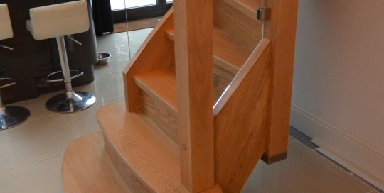 custom-stairs-london-carpenter-10