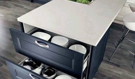 traditional-kitchen-custom-carpentry-06