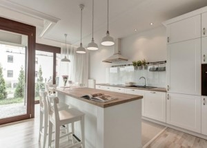 traditional-kitchen-custom-carpentry-09